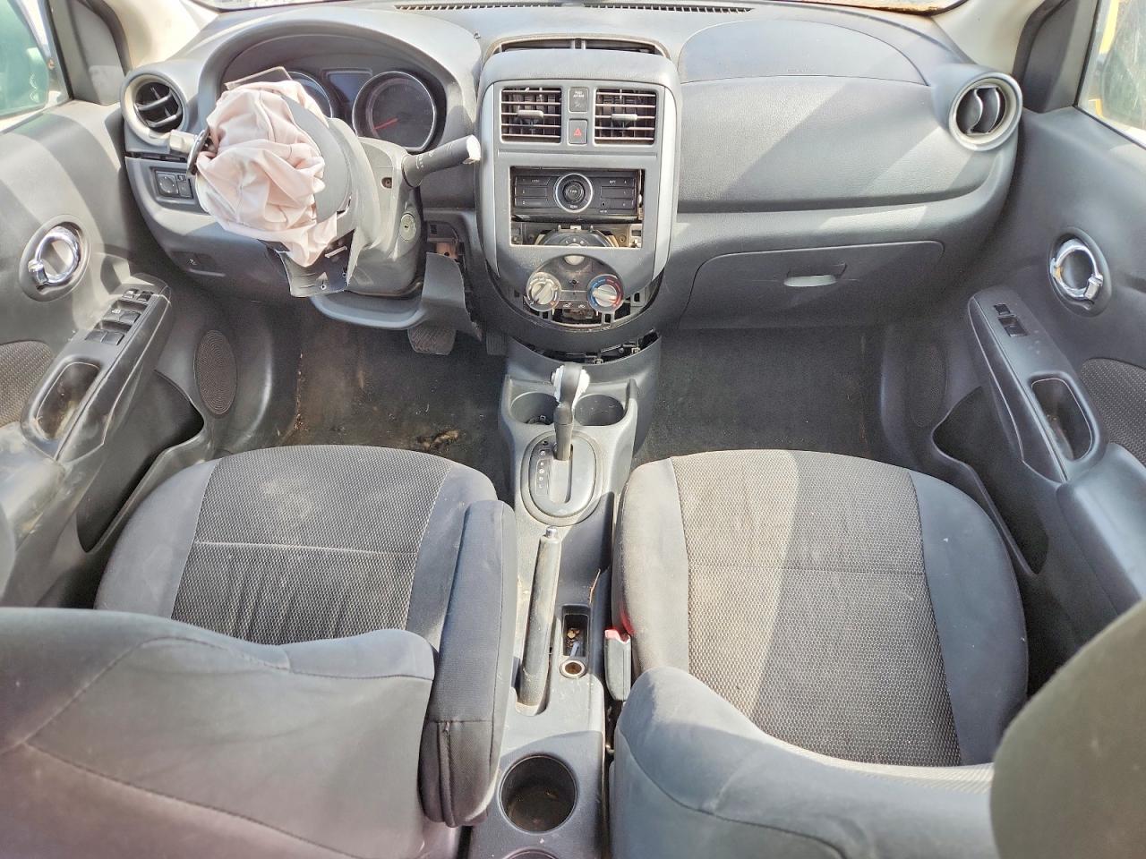 2013 NISSAN VERSA