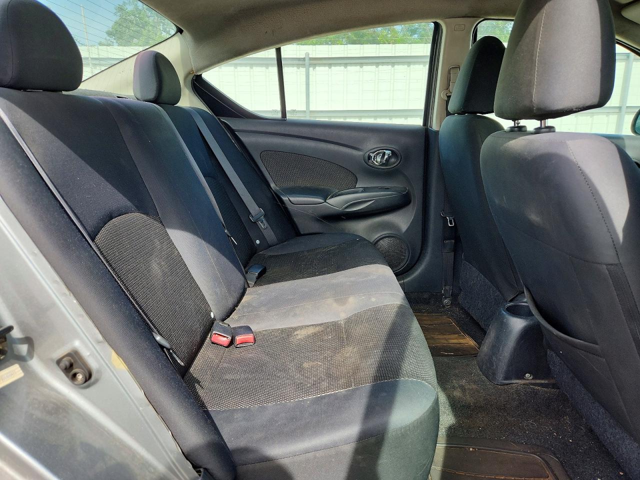 2013 NISSAN VERSA