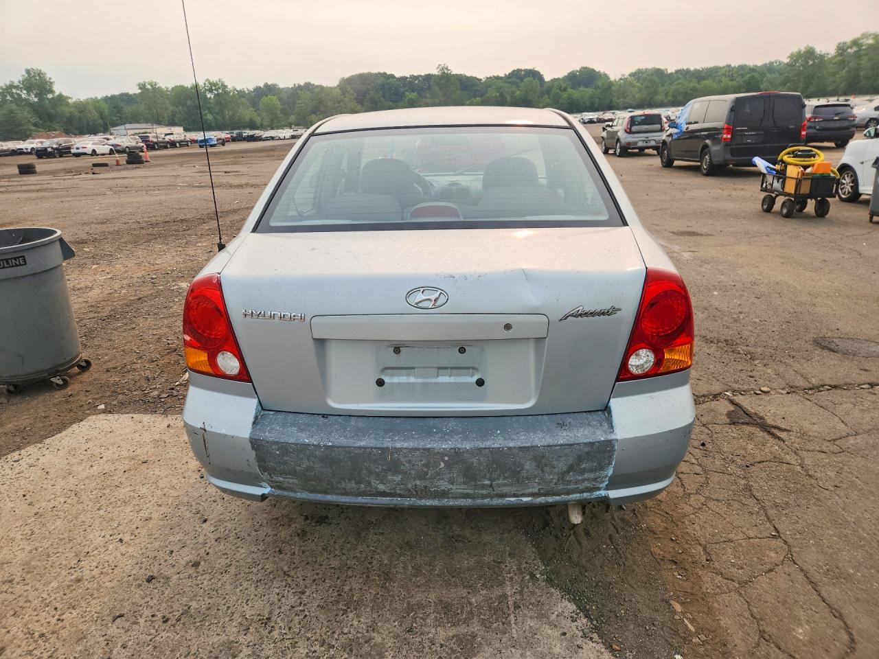 2003 HYUNDAI ACCENT