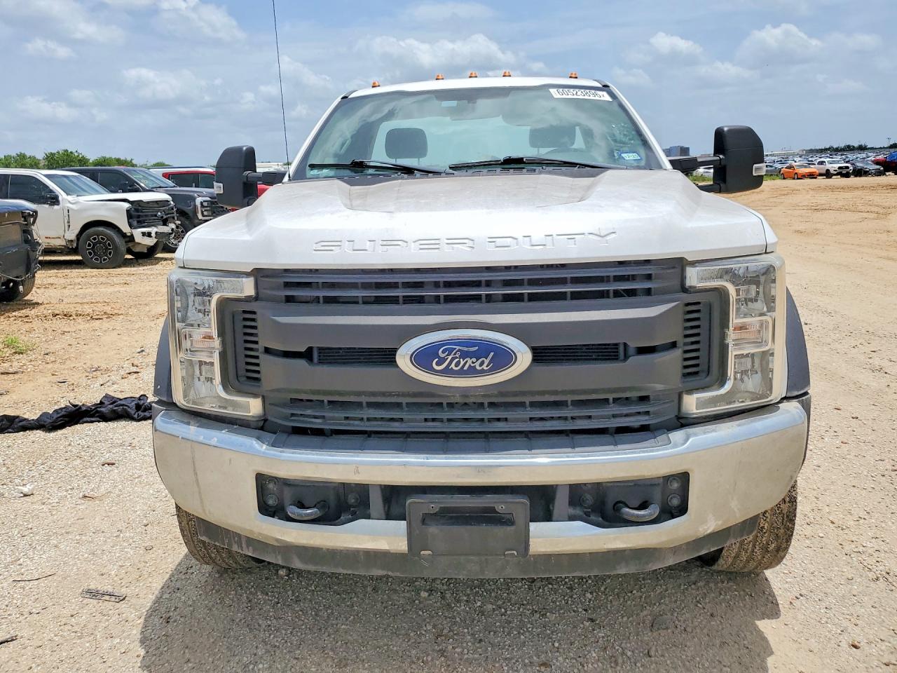 2019 FORD F550