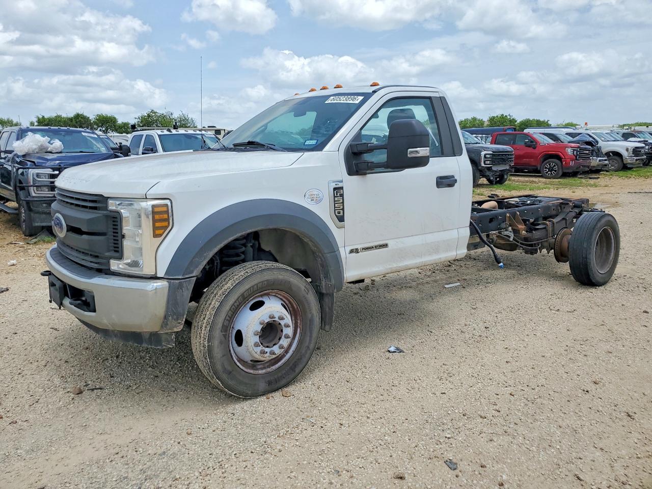 2019 FORD F550
