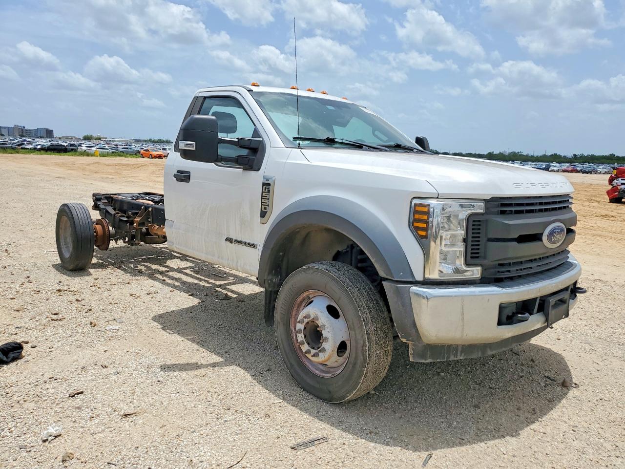 2019 FORD F550