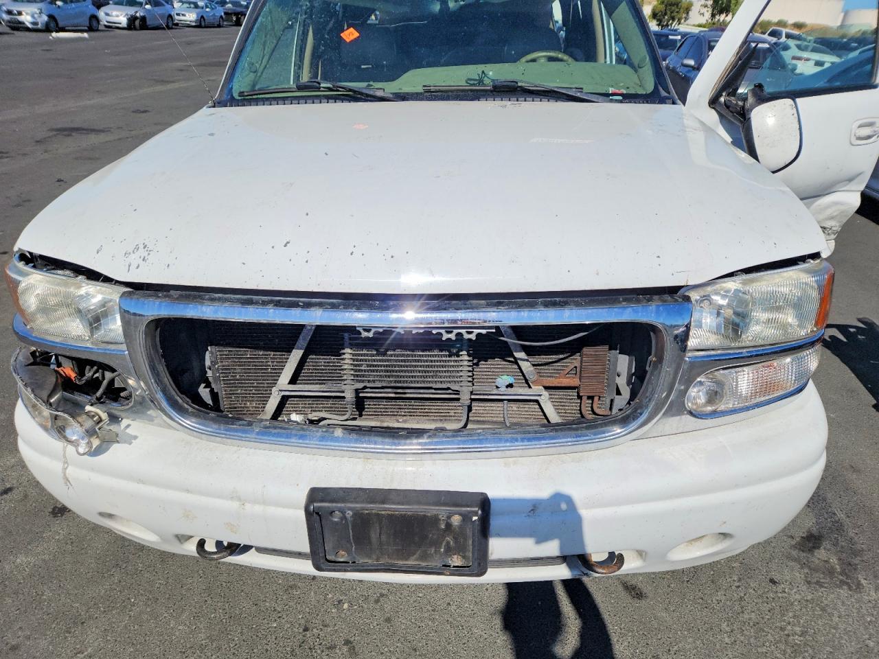 2003 GMC YUKON