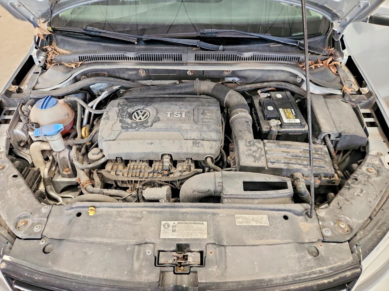 2014 VOLKSWAGEN JETTA