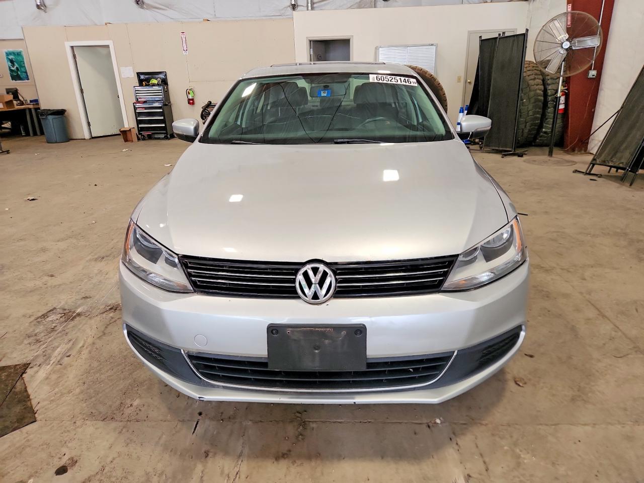 2014 VOLKSWAGEN JETTA