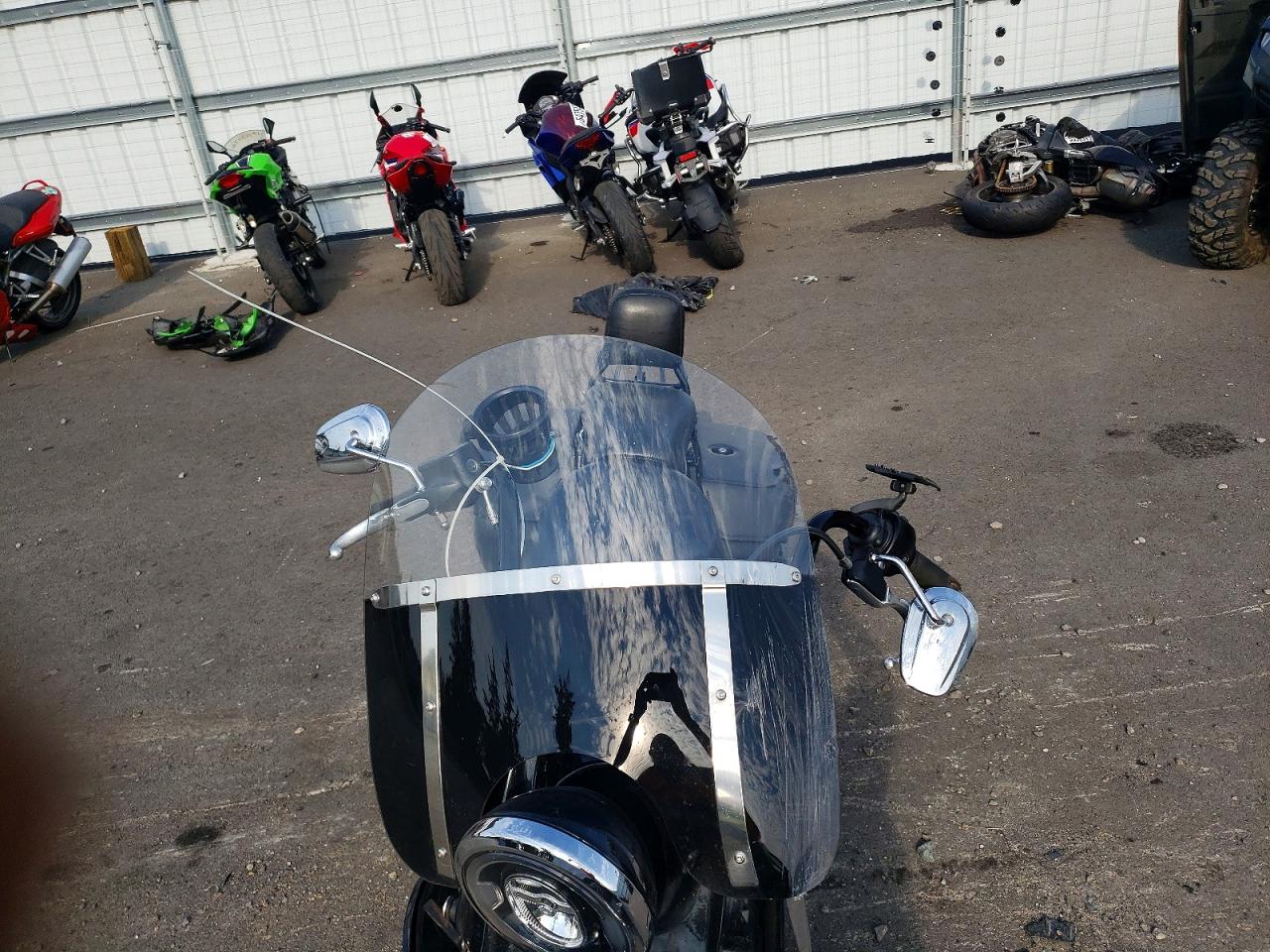 2019 HARLEY-DAVIDSON FL