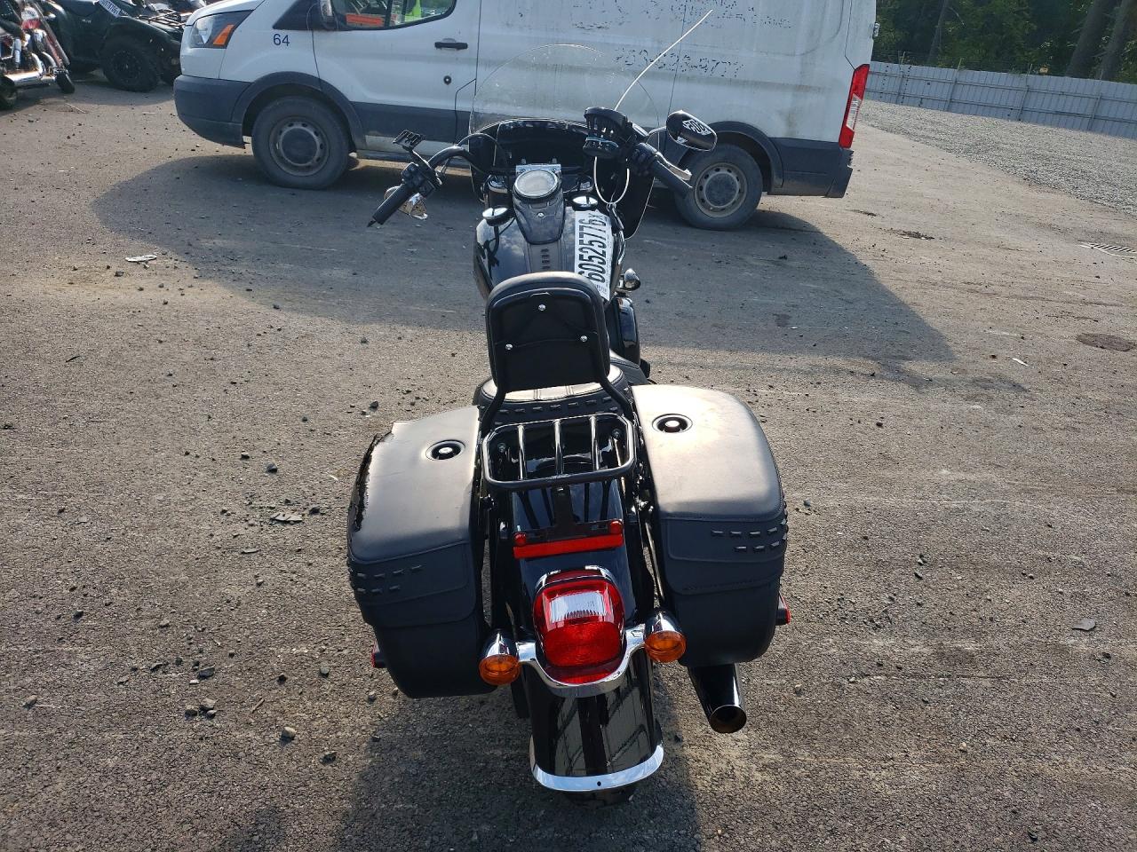 2019 HARLEY-DAVIDSON FL