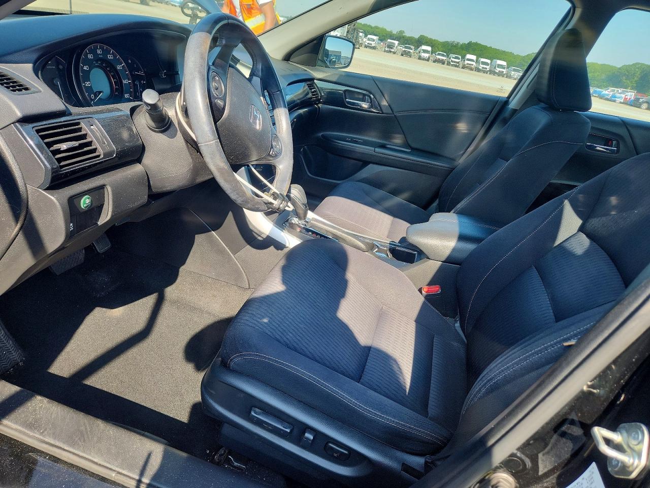 2015 HONDA ACCORD