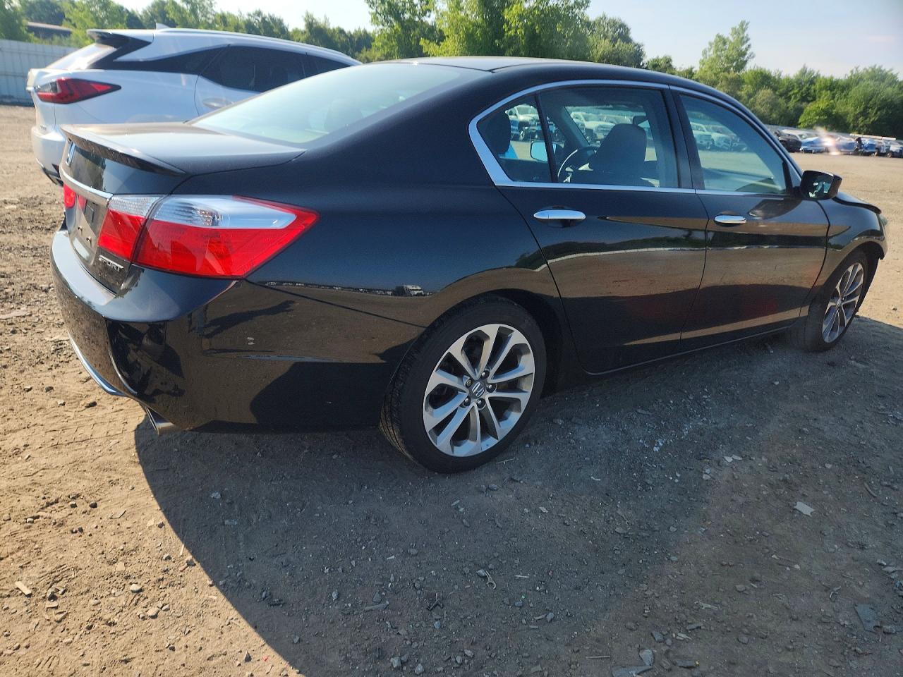 2015 HONDA ACCORD