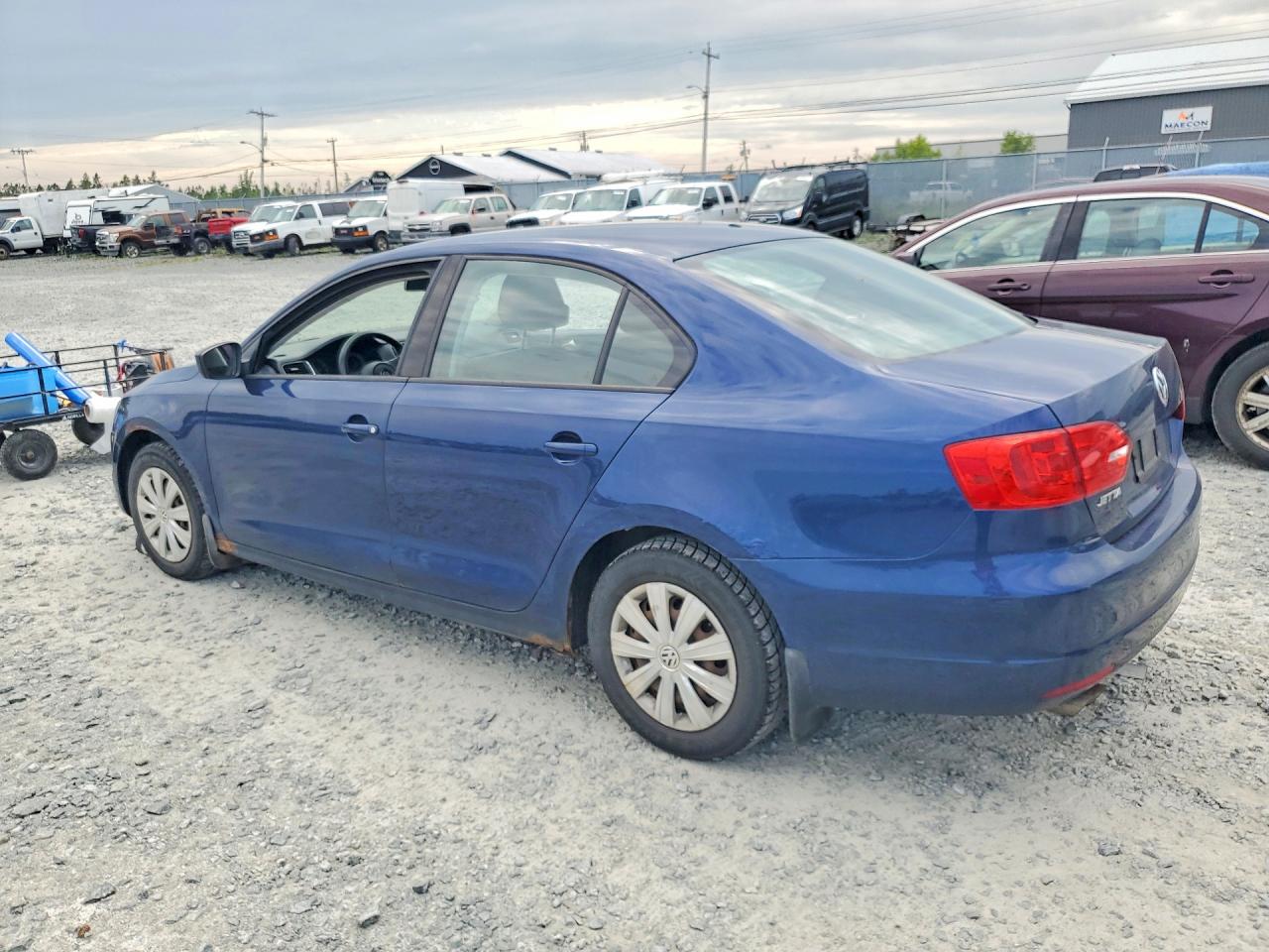 2011 VOLKSWAGEN JETTA
