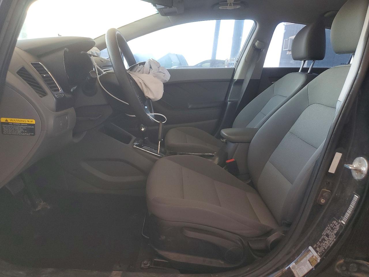 2017 KIA FORTE