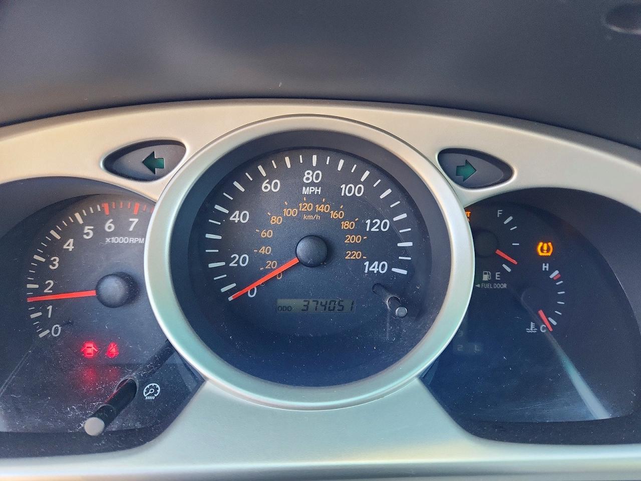 2006 TOYOTA HIGHLANDER