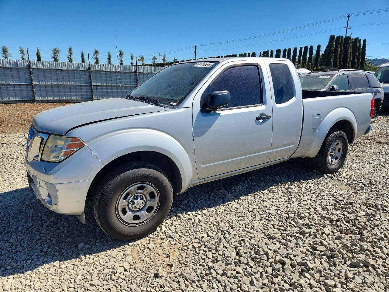 2015 NISSAN FRONTIER