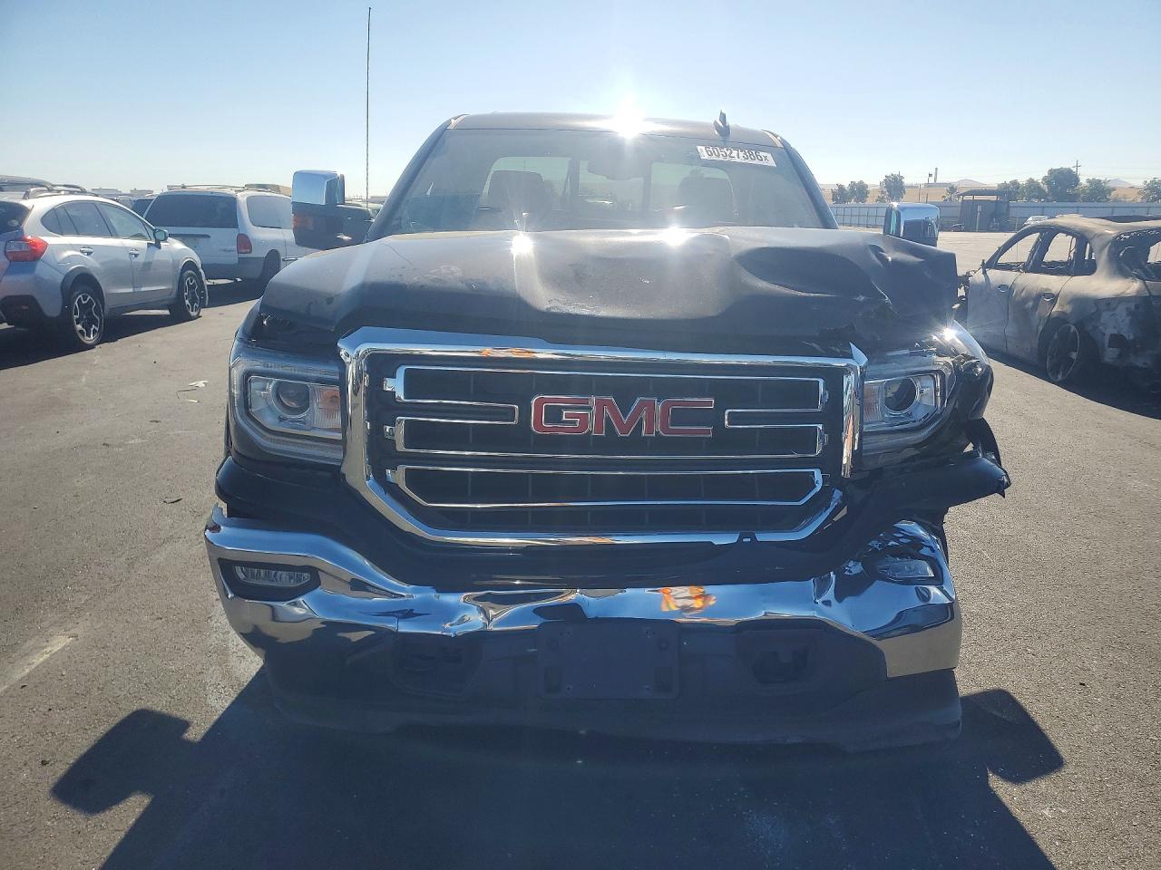 2018 GMC SIERRA