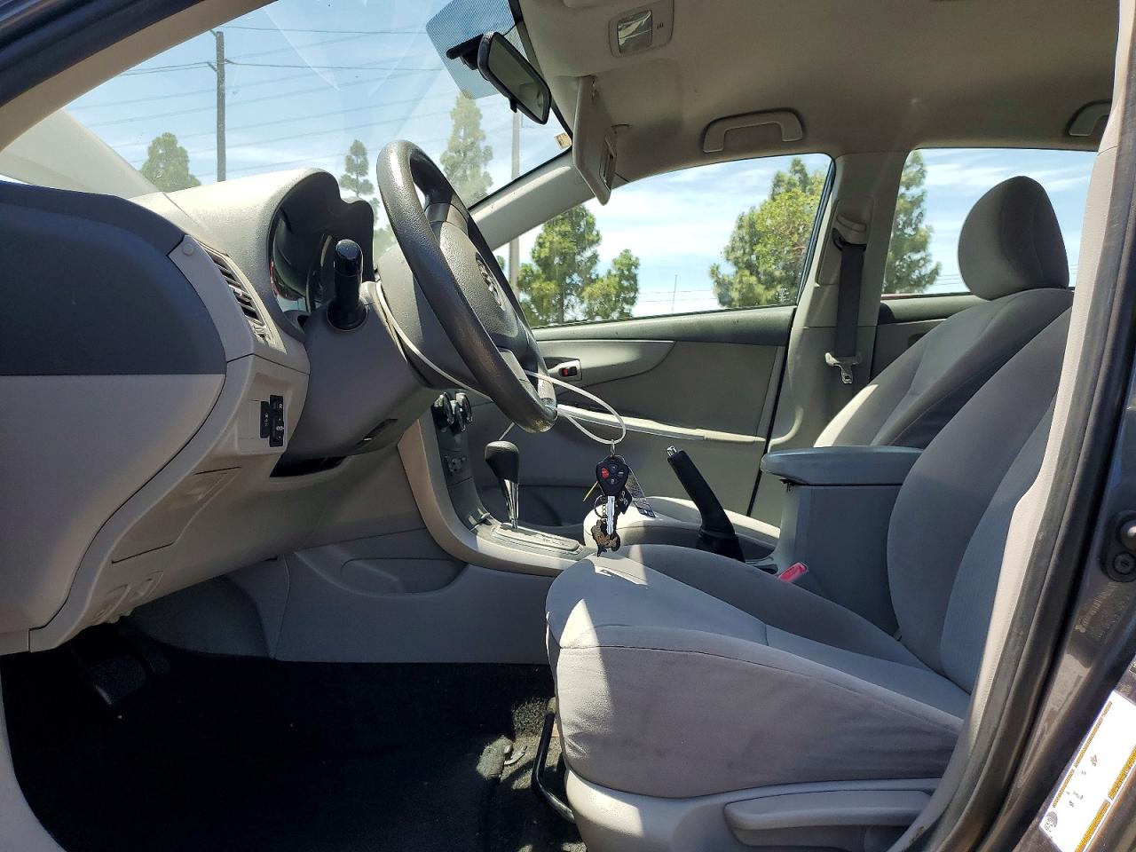 2010 TOYOTA COROLLA
