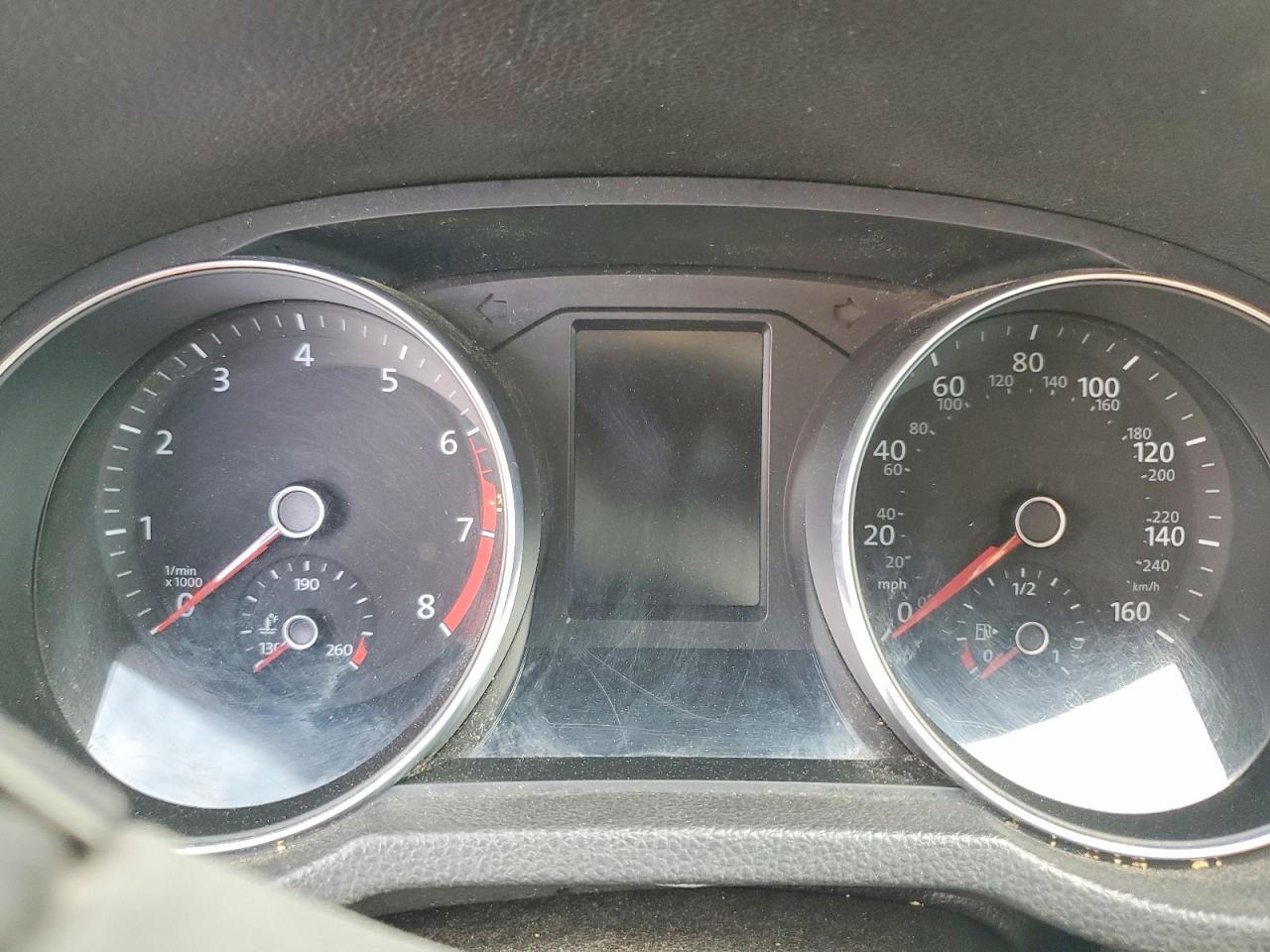 2016 VOLKSWAGEN PASSAT