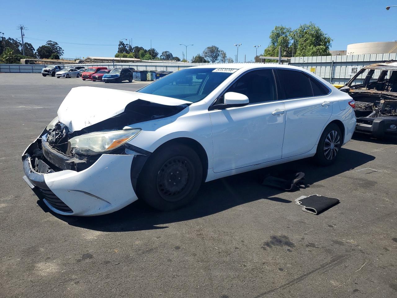 2016 TOYOTA CAMRY