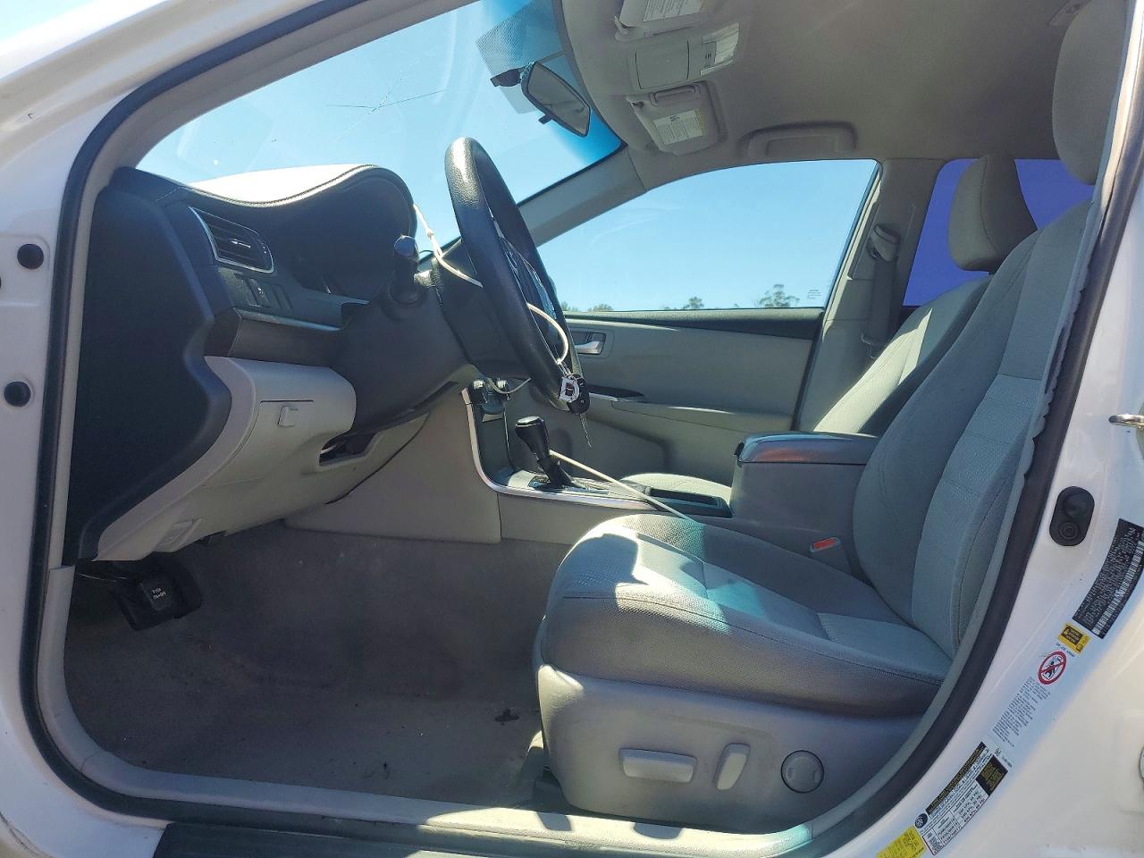 2016 TOYOTA CAMRY