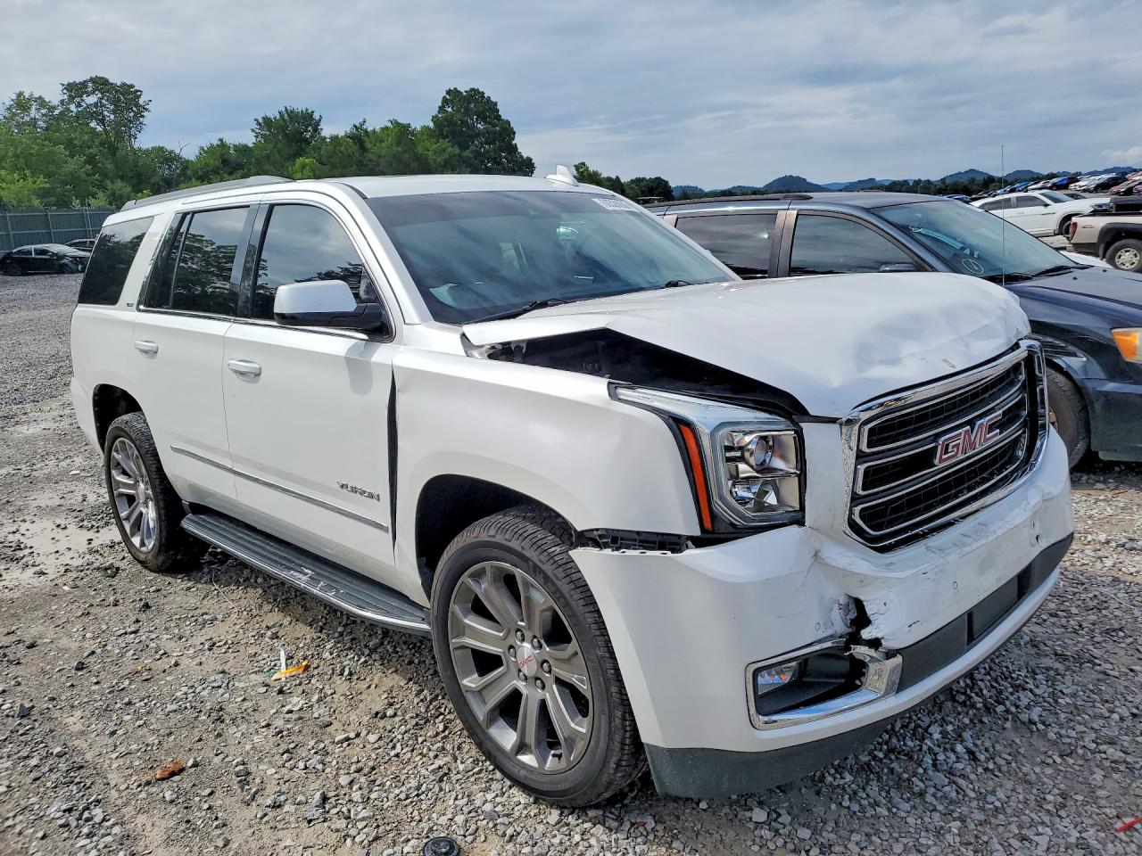 2018 GMC YUKON