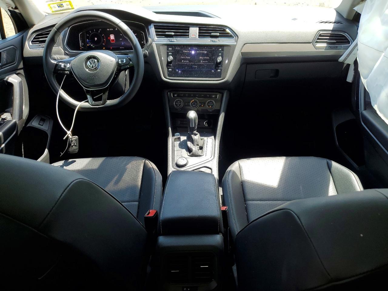 2021 VOLKSWAGEN TIGUAN