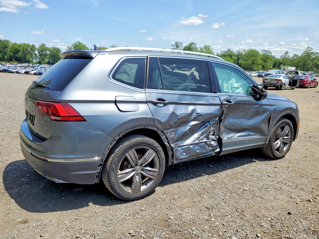 2021 VOLKSWAGEN TIGUAN