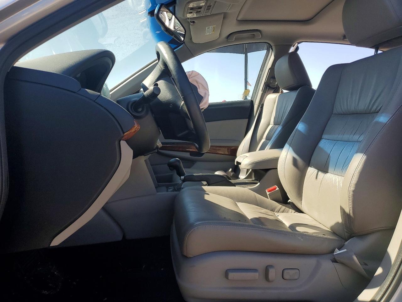 2012 HONDA ACCORD