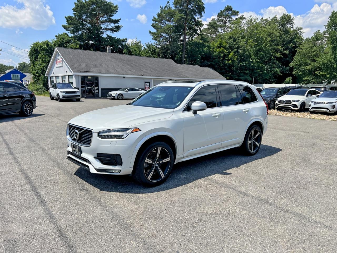 2019 VOLVO XC90