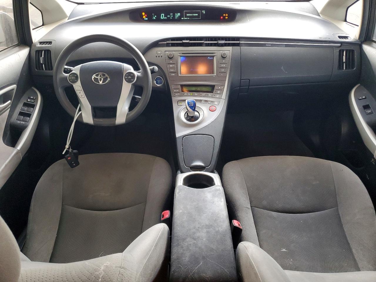 2013 TOYOTA PRIUS