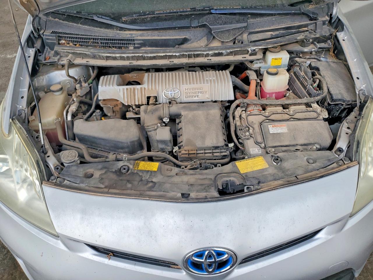2013 TOYOTA PRIUS