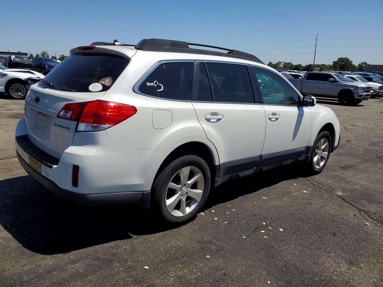 2013 SUBARU OUTBACK