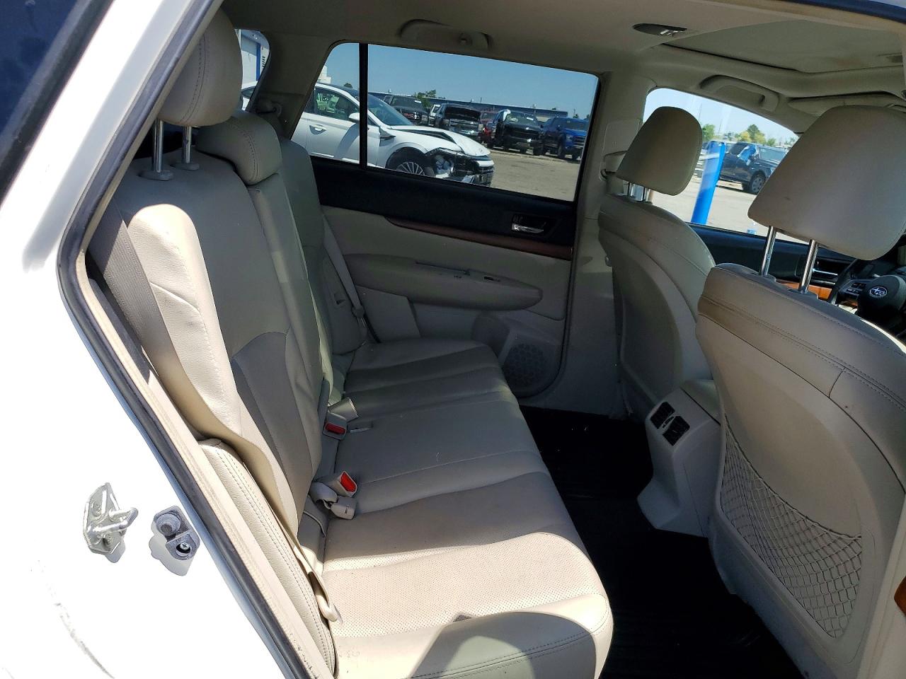 2013 SUBARU OUTBACK