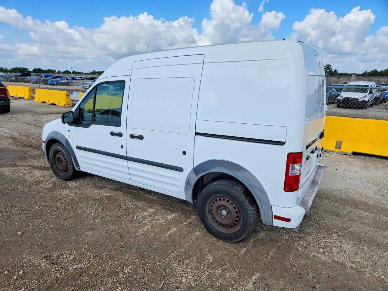 2013 FORD TRANSIT