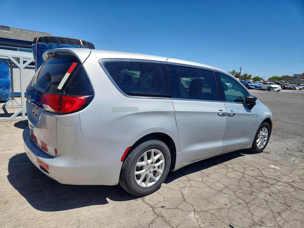 2023 CHRYSLER MINIVAN