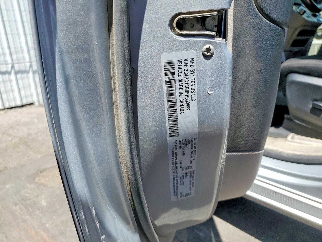 2023 CHRYSLER MINIVAN