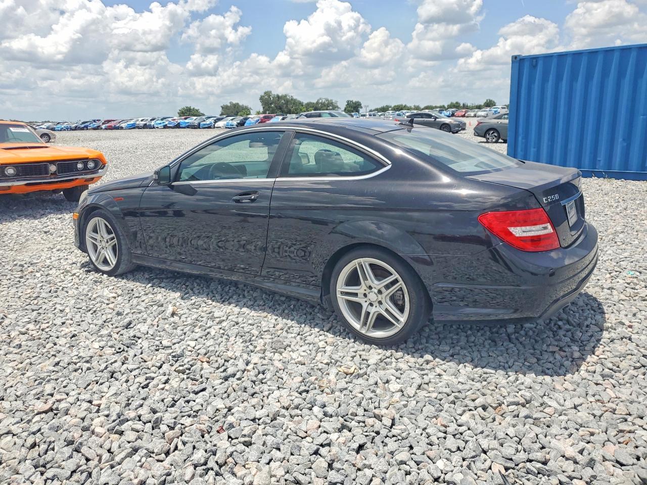 2015 MERCEDES-BENZ C-CLASS