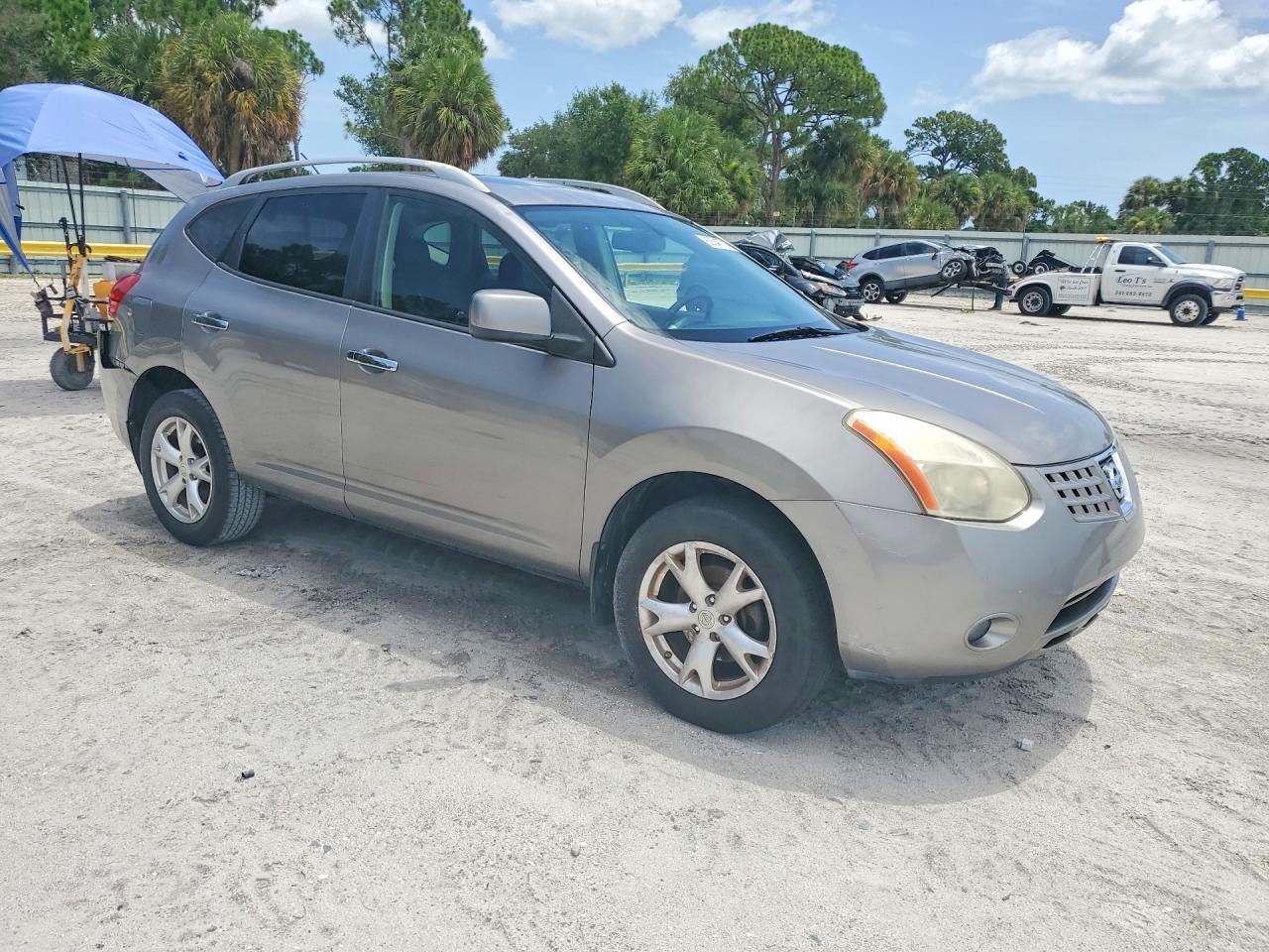2010 NISSAN ROGUE