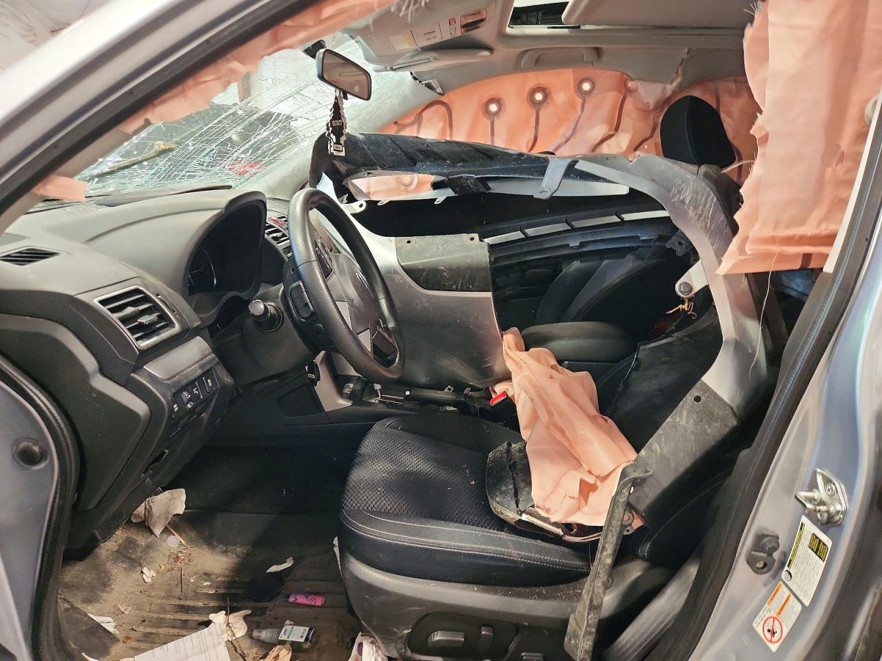 2017 SUBARU FORESTER