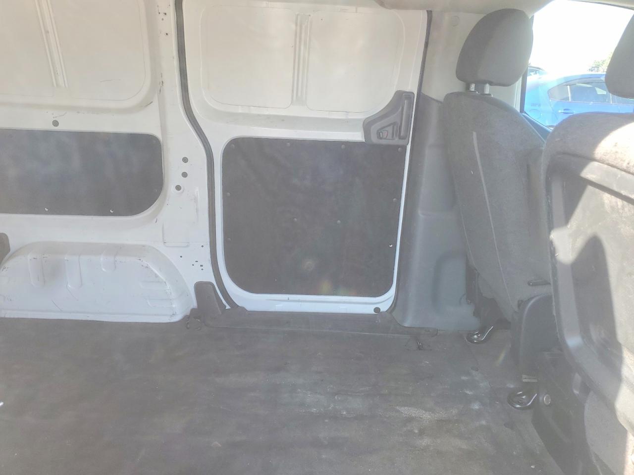 2018 NISSAN NV200 SV