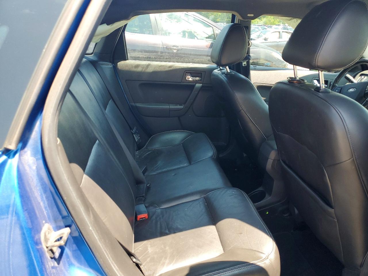 2010 FORD FOCUS