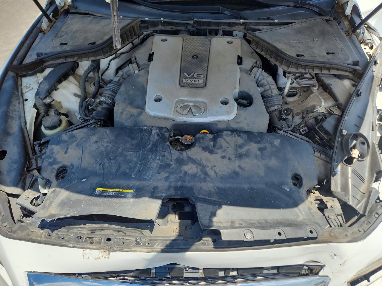 2015 INFINITI Q50