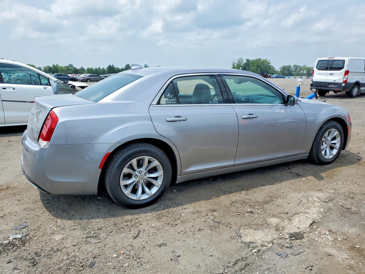 2015 CHRYSLER 300