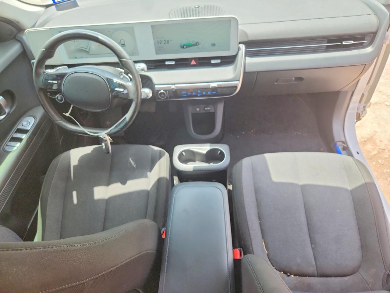 2024 HYUNDAI IONIQ