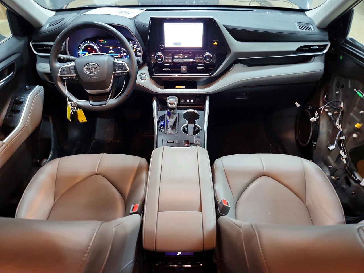 2024 TOYOTA HIGHLANDER