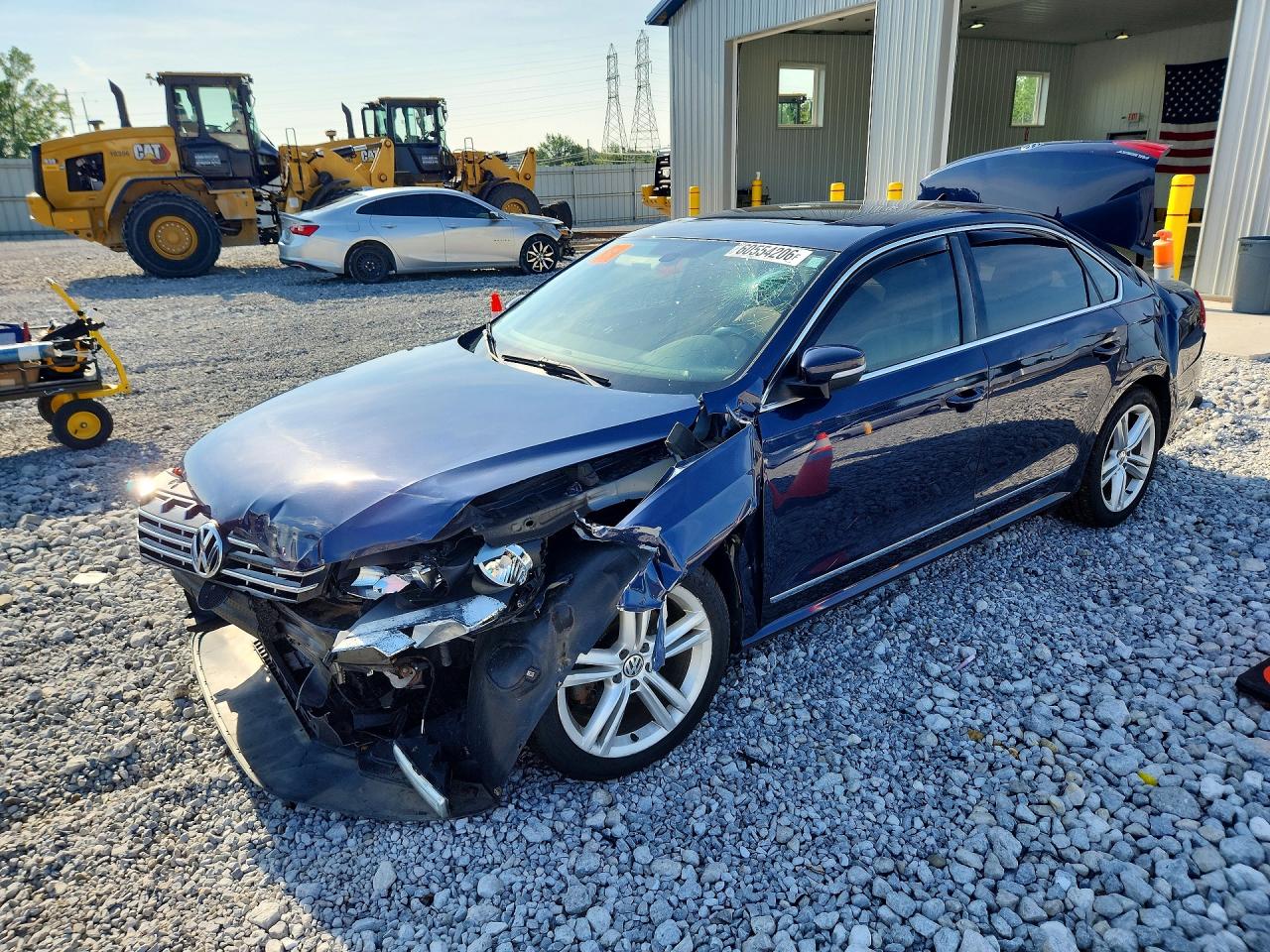 2013 VOLKSWAGEN PASSAT