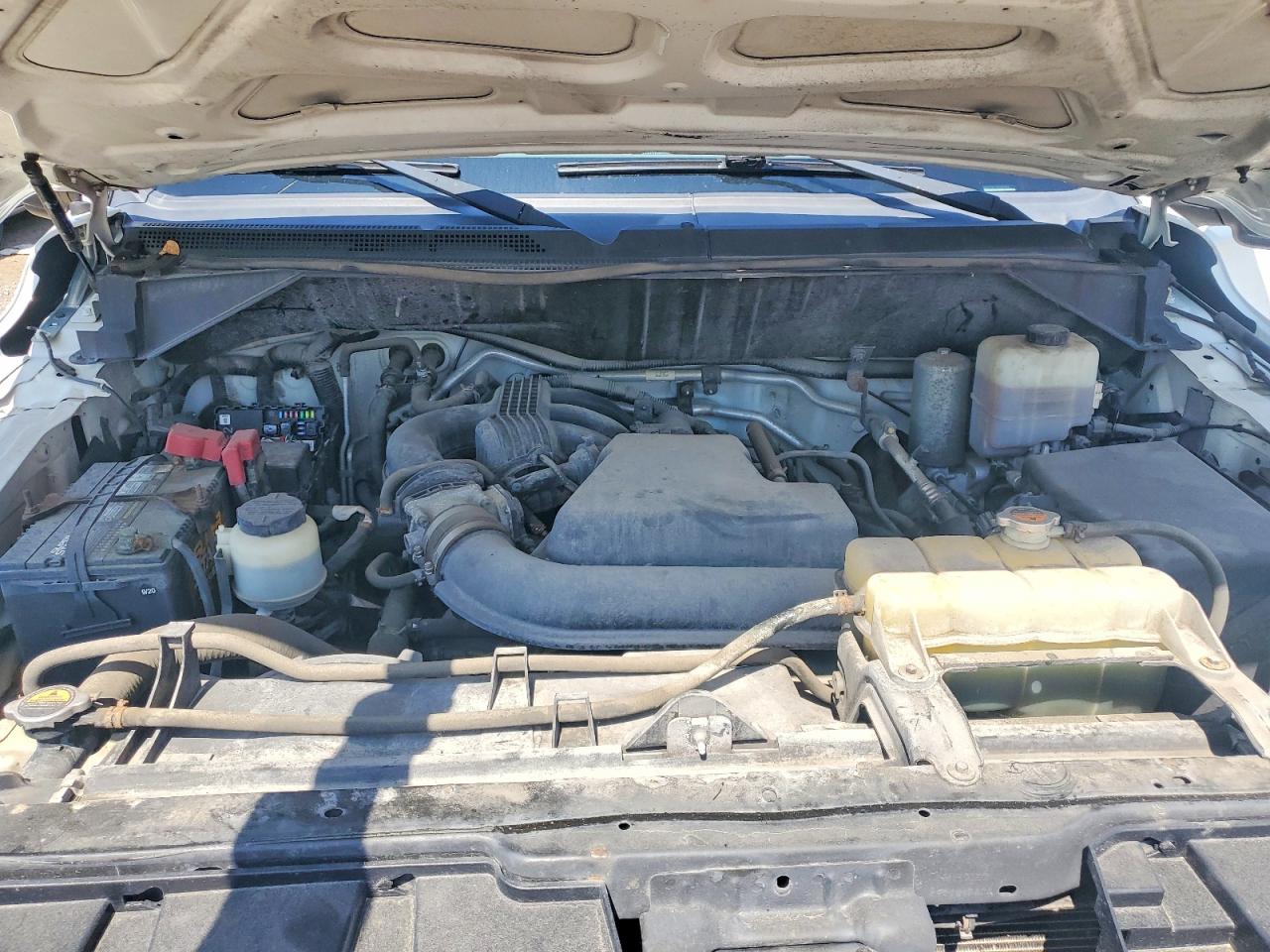 2017 NISSAN NV