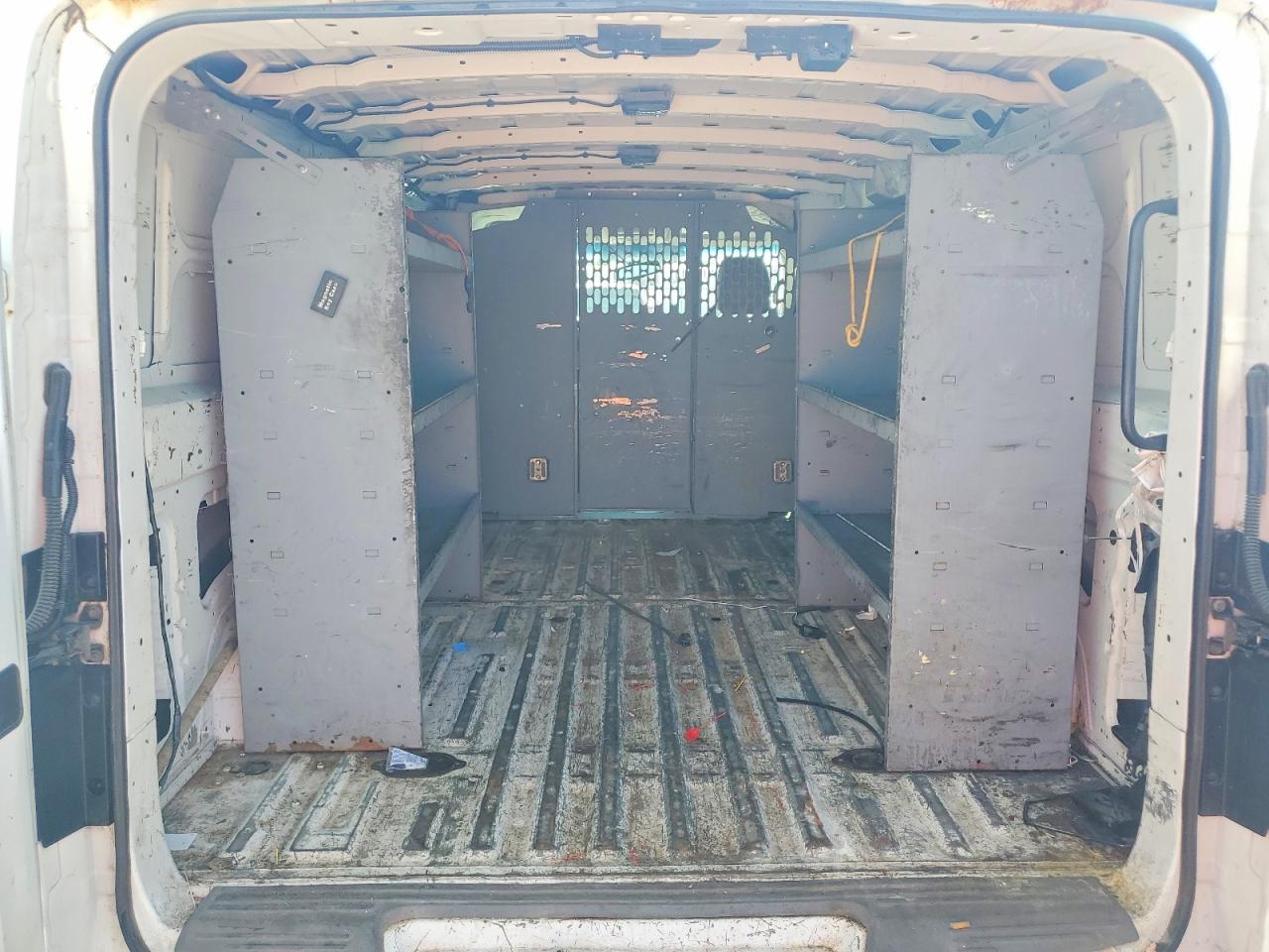 2017 NISSAN NV