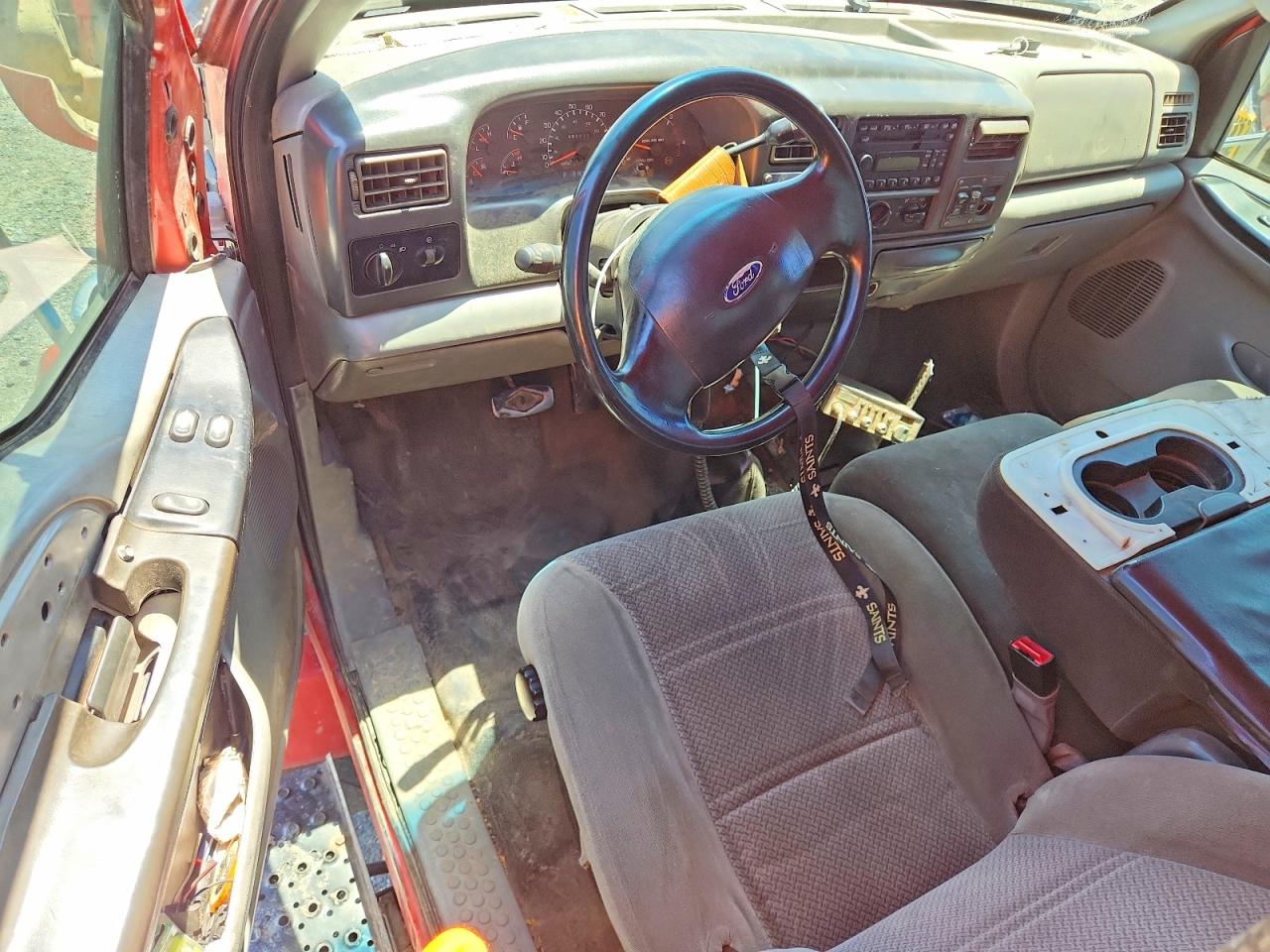 2006 FORD F650