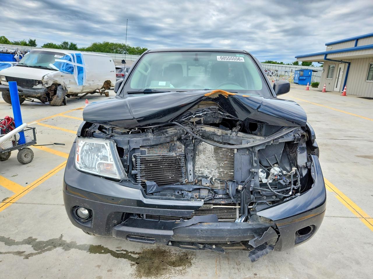 2019 NISSAN FRONTIER