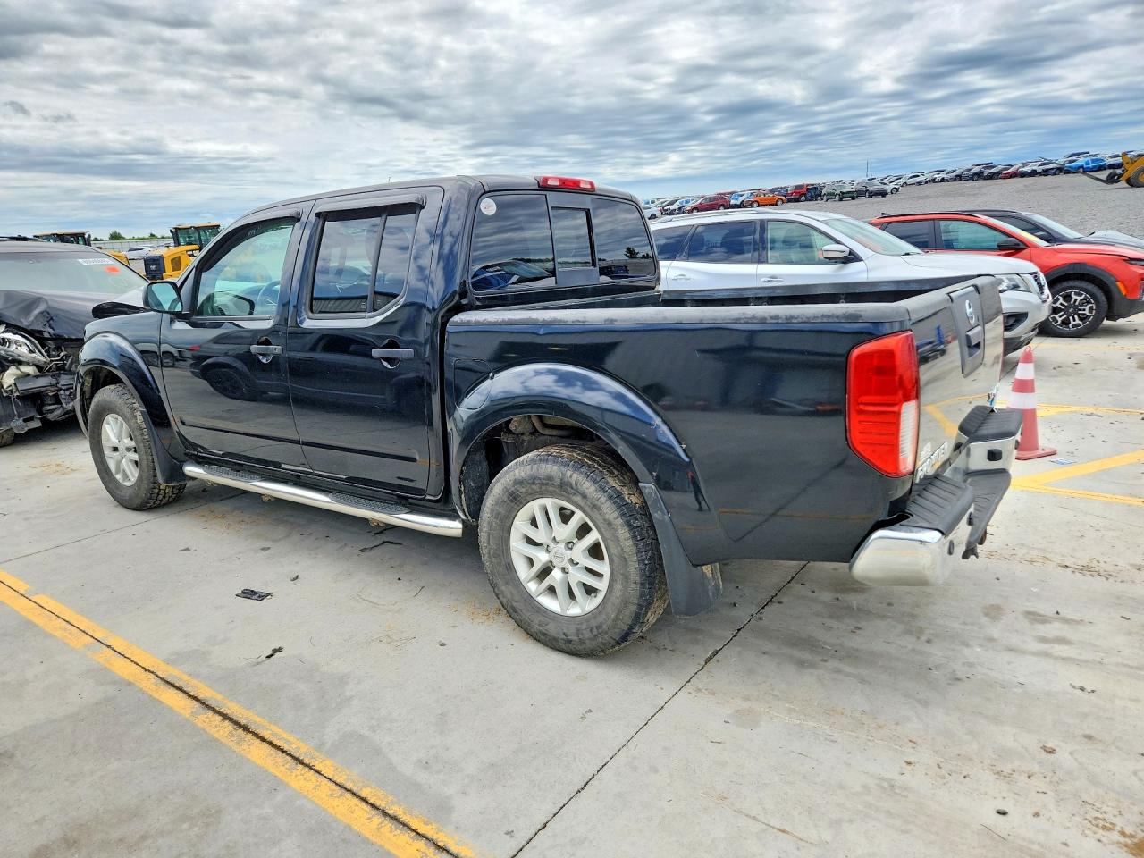 2019 NISSAN FRONTIER