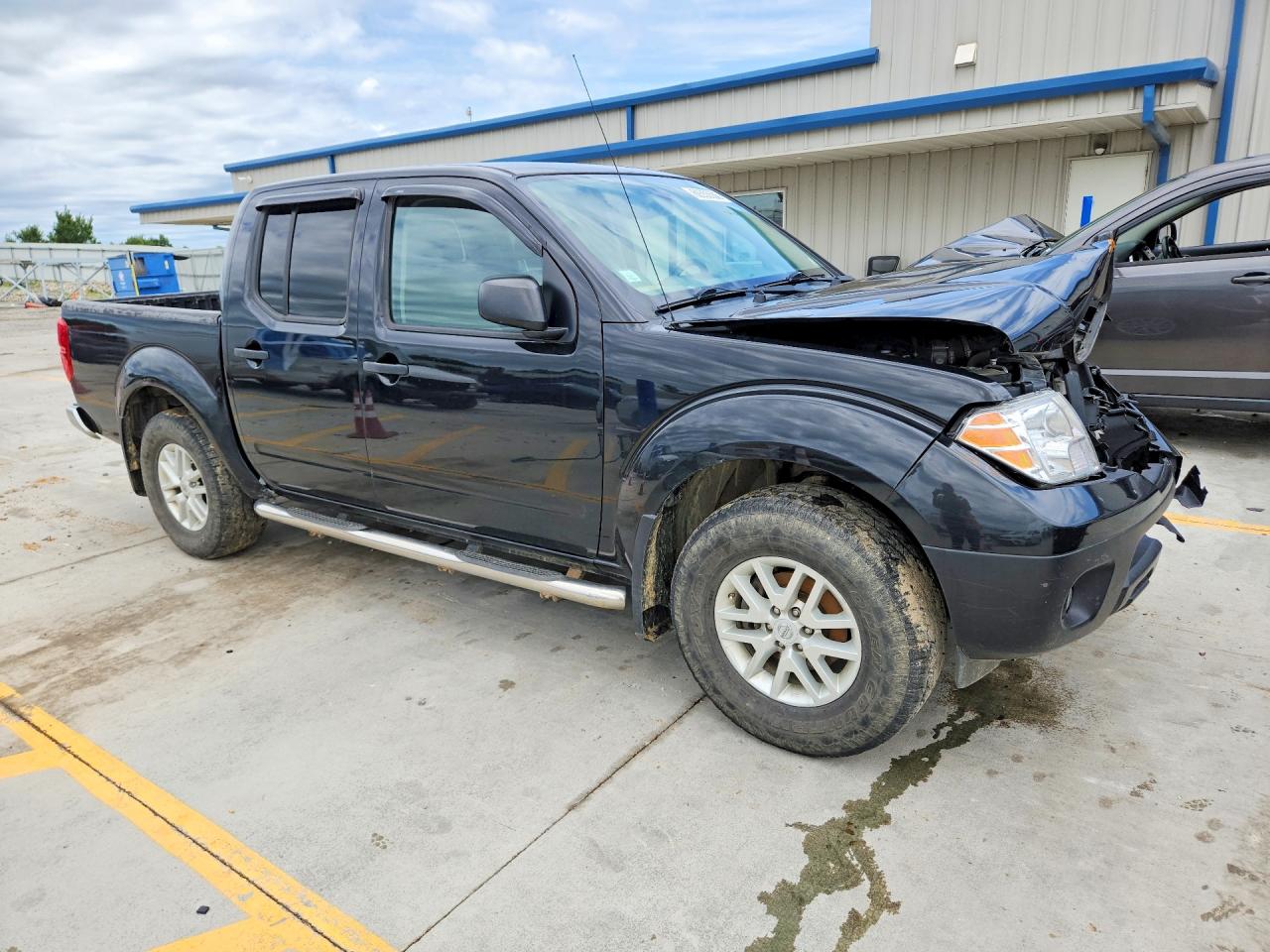 2019 NISSAN FRONTIER